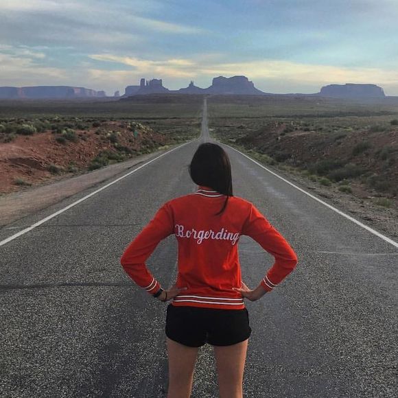 Meet your Posher, Danielle - Picture 1 of 1